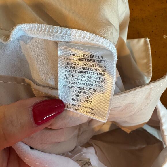 Alice + Olivia White Wide-Leg Pleated Dress Pants – Size 8 - Picture 6 of 7